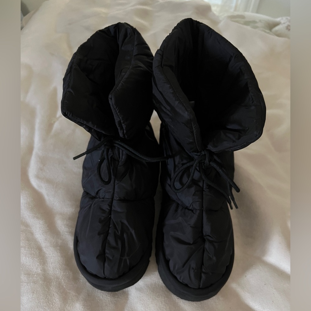 H&M Black Winter & Rain Boots